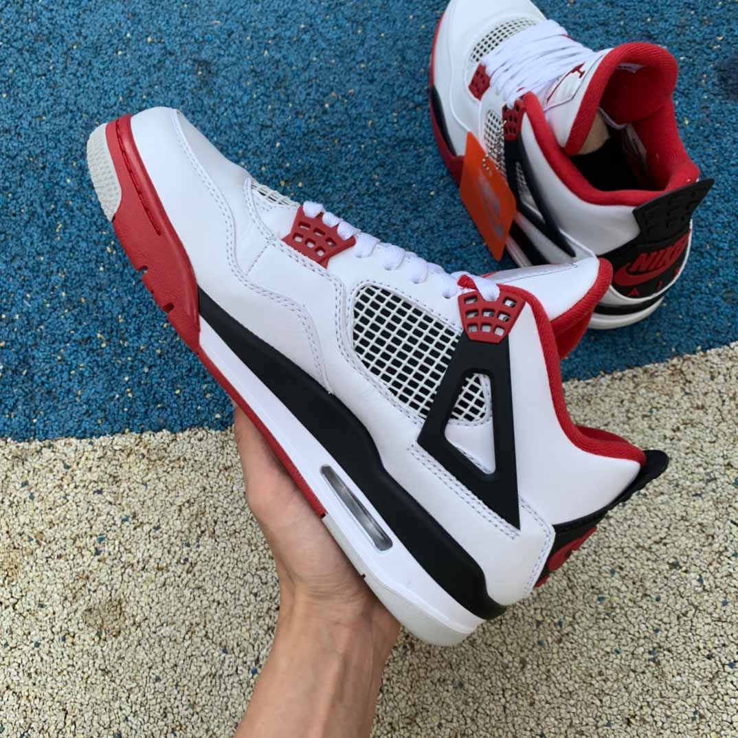 Nike Air Jordan 4 Retro fire red
